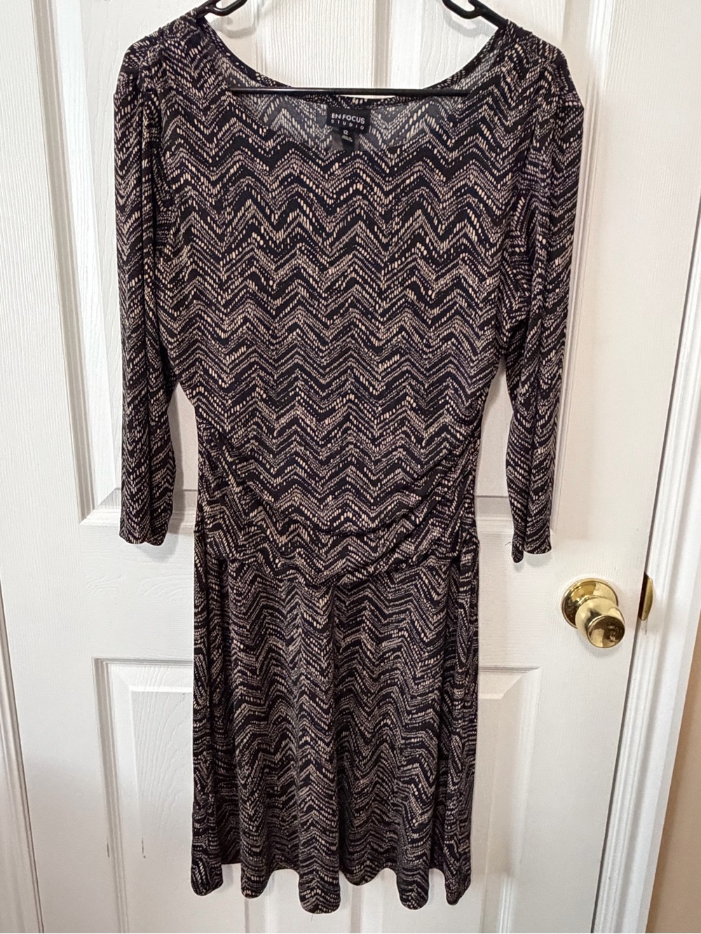 Enfocus Studio Black and Cream Chevron Long-Sleeve Dress